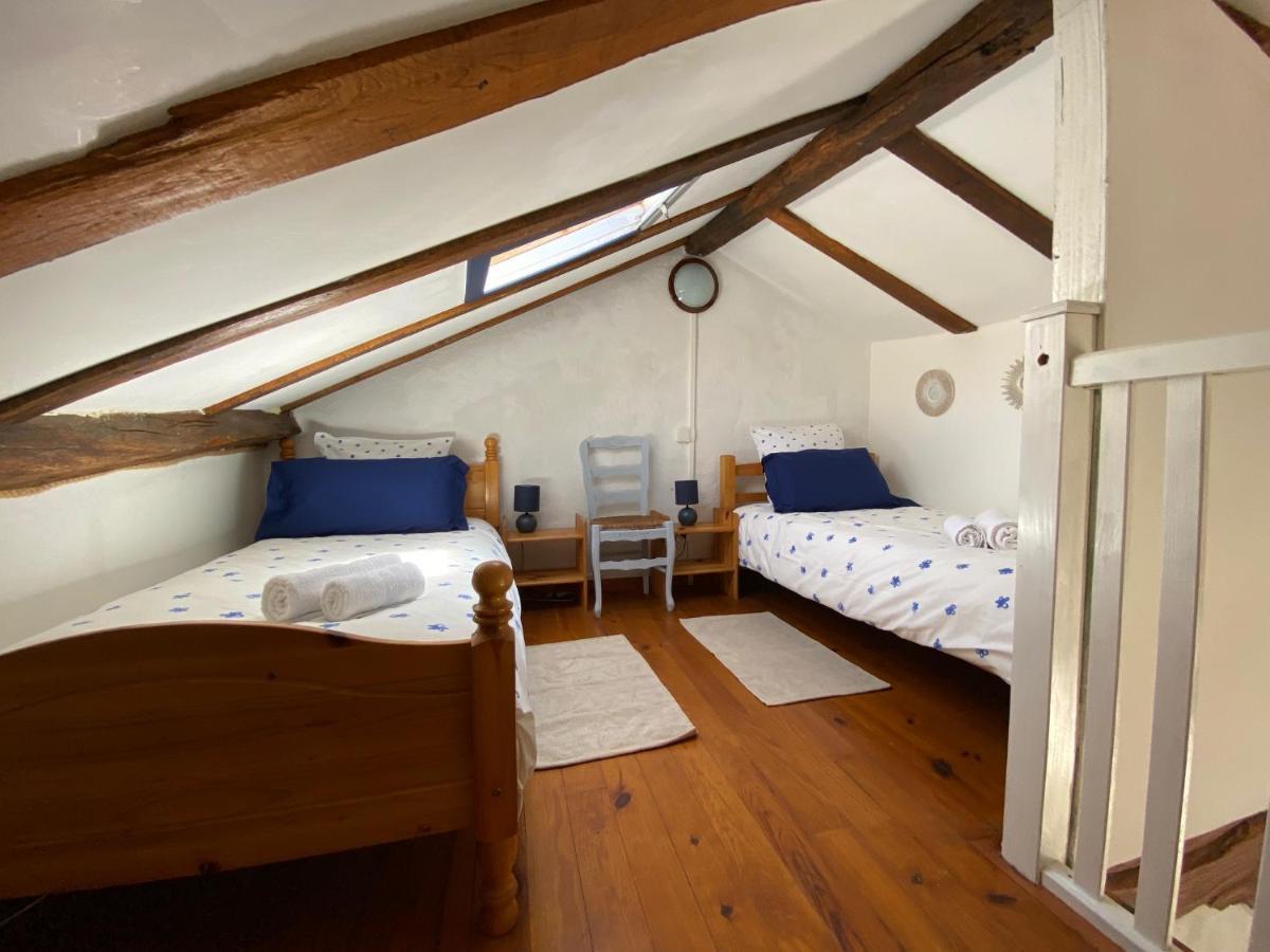 Fonclaire Holidays Mortemart Екстериор снимка