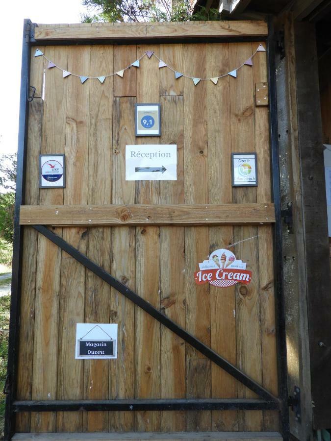 Fonclaire Holidays Mortemart Екстериор снимка