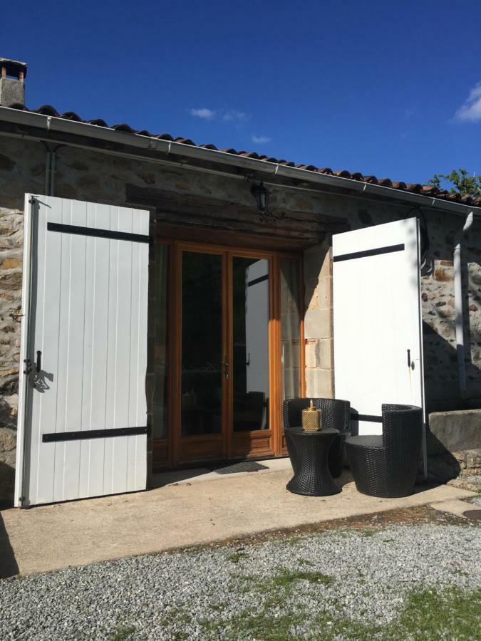 Fonclaire Holidays Mortemart Екстериор снимка
