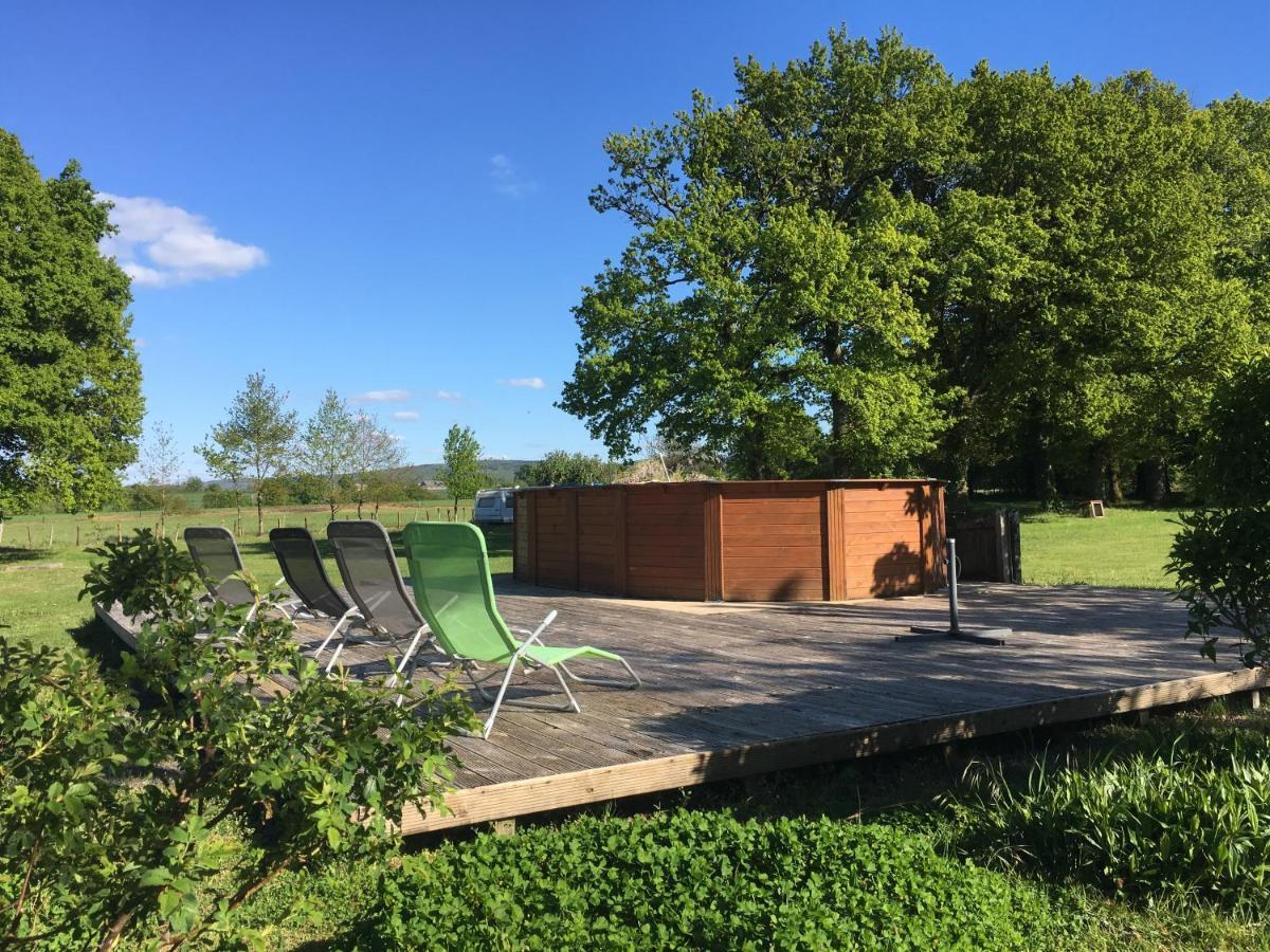 Fonclaire Holidays Mortemart Екстериор снимка